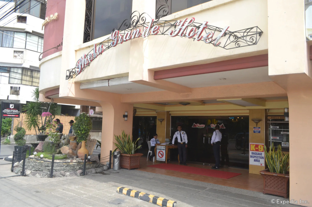 PHELA GRANDE HOTEL