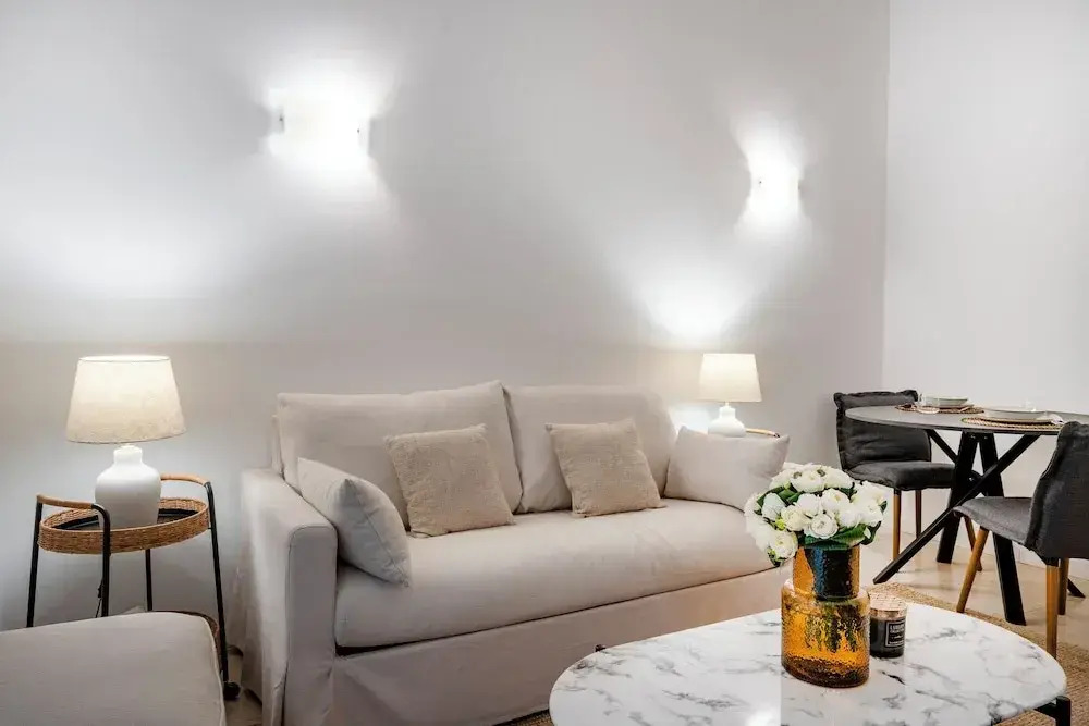 Private Luxury Suite in Bari Center