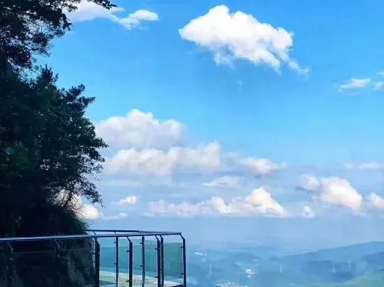 Anji Yunxian Pavilion Homestay