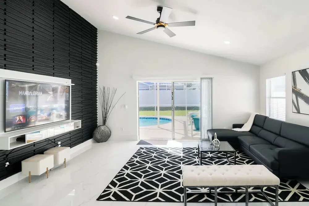 Modern Dream Disney Vacation Getaway Pool