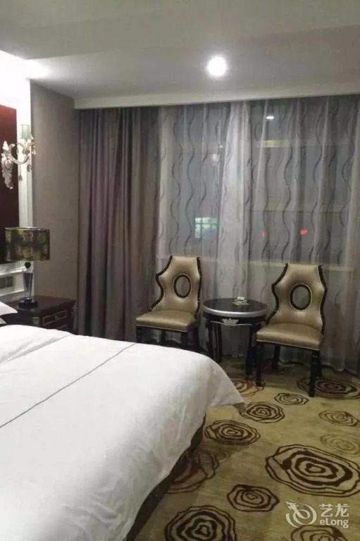 Shanghai Happy Hotel