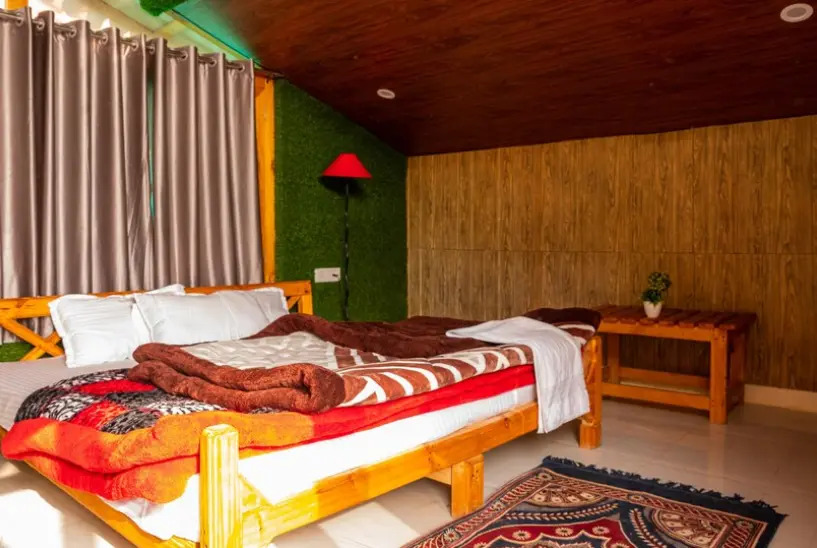 Elwood Resort Pangot