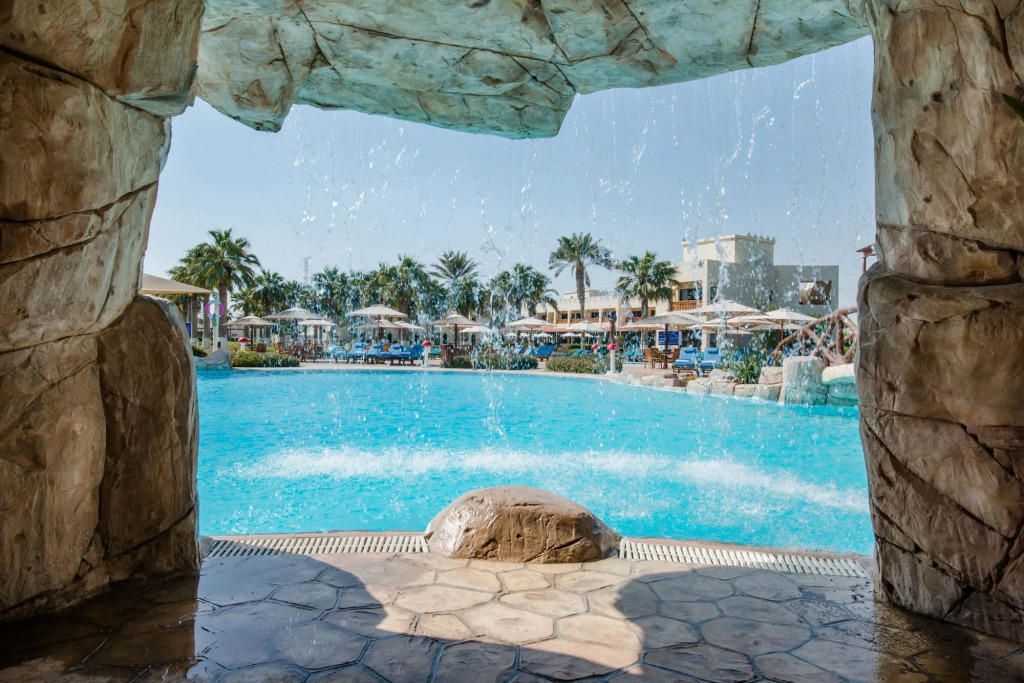 Sealine Beach, a Murwab Resort