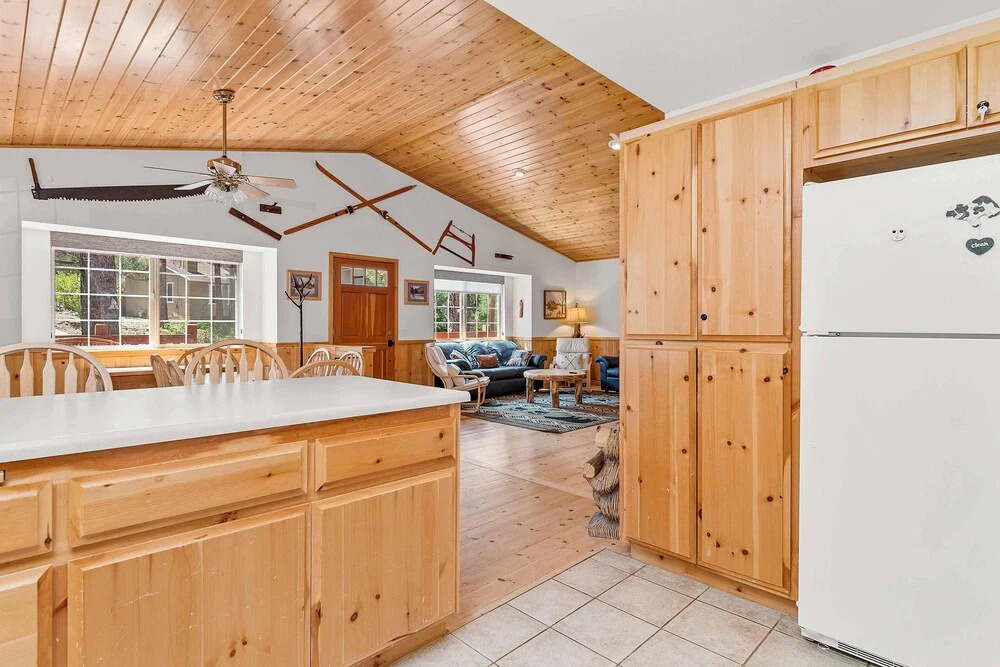 104 - Cozy Cabin in Pinewood Estates