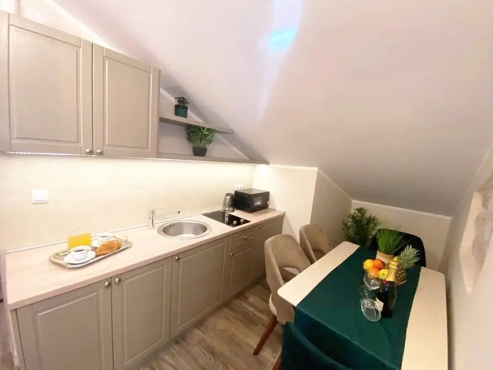 D & Sons Apartments