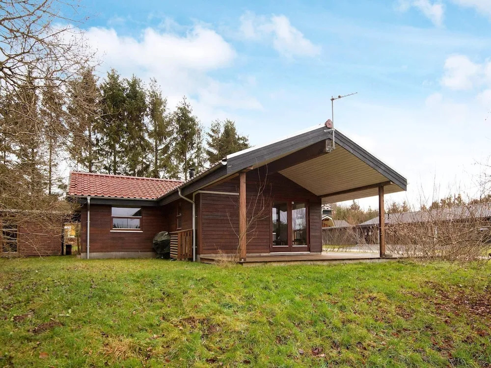 Rural Holiday Home in Jutland Near Lake