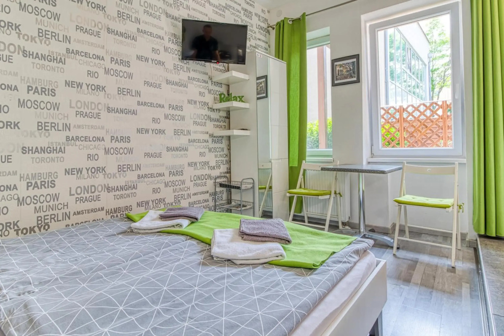 JonasHouse studios - Great Location near Bratislava City Center- personal or self check-in