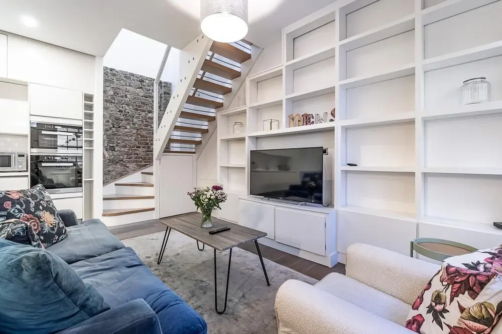 Quiet 2 Bed 2 Bath Mews House South Kensington