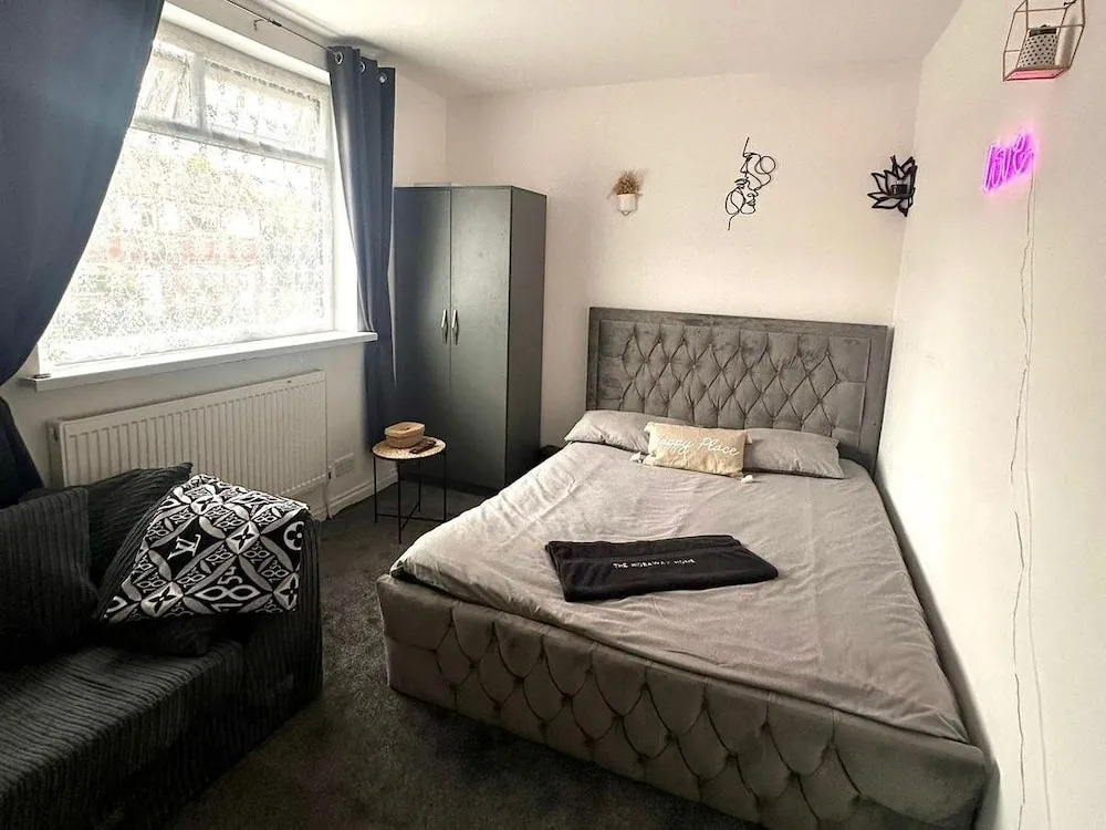 The Hideaway Home BD5 - 2 Bed Lovely Modern House