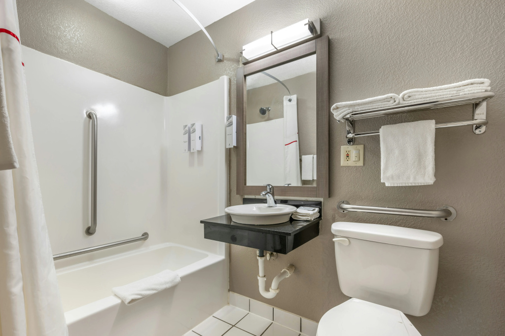 Red Roof Inn Greencastle South – Cloverdale