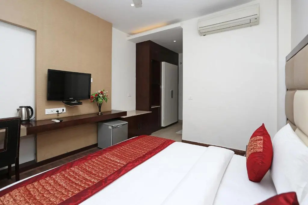 Townhouse Oak Sector 25 Gurgaon