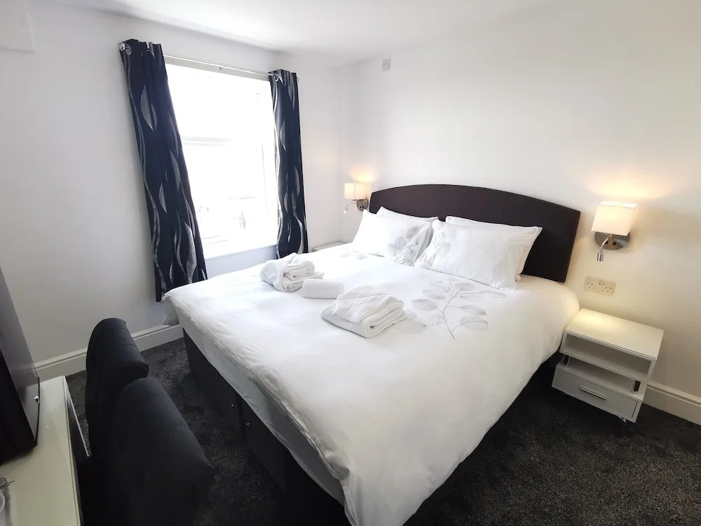 The Kerswell Hotel Sea Front