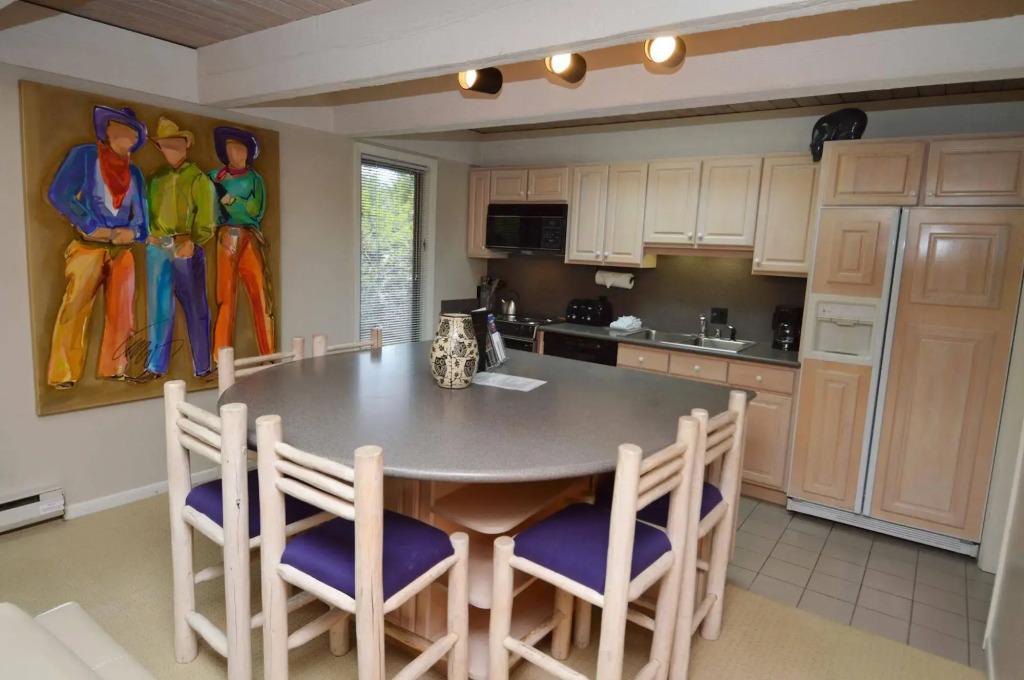 Chateau Eau Claire & Roaring Fork by Frias Properties