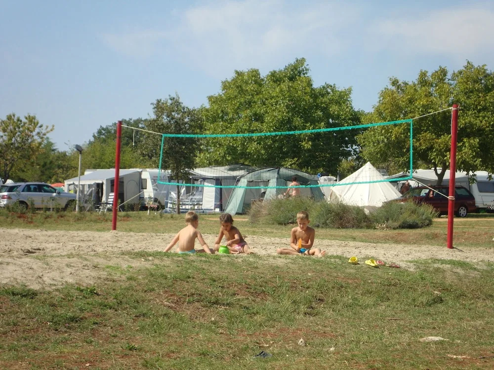 Happy Camp Mobile Homes in Camping Park Umag