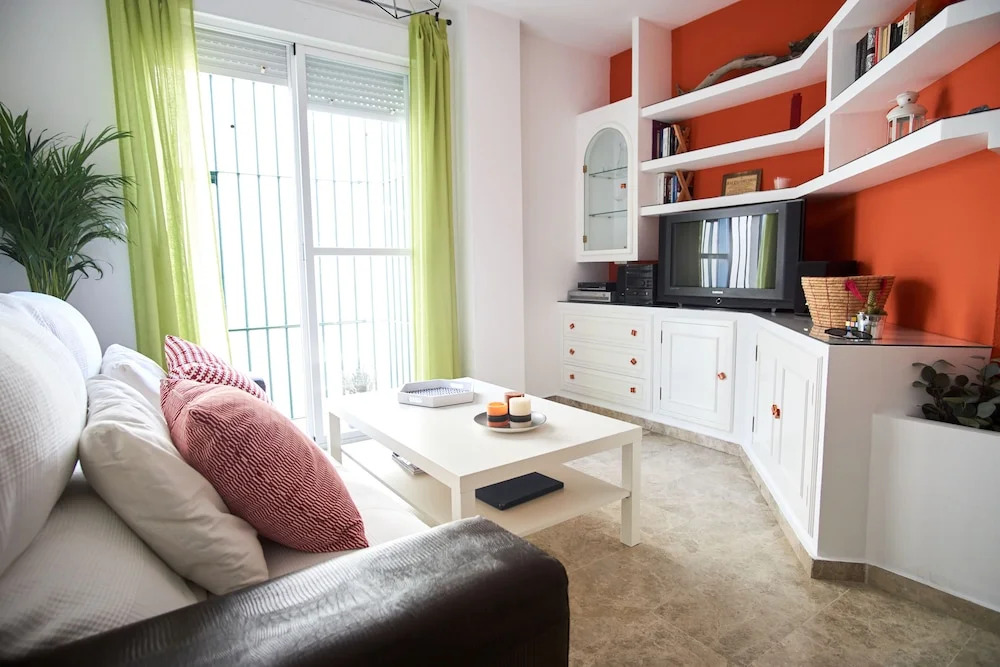 Charming Apt. with parking in Sevilla center