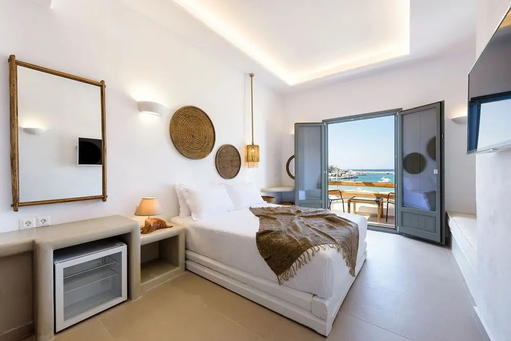 KIANO SUITES