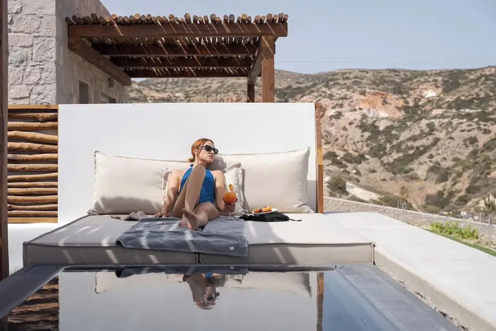 Horizon Suites Milos