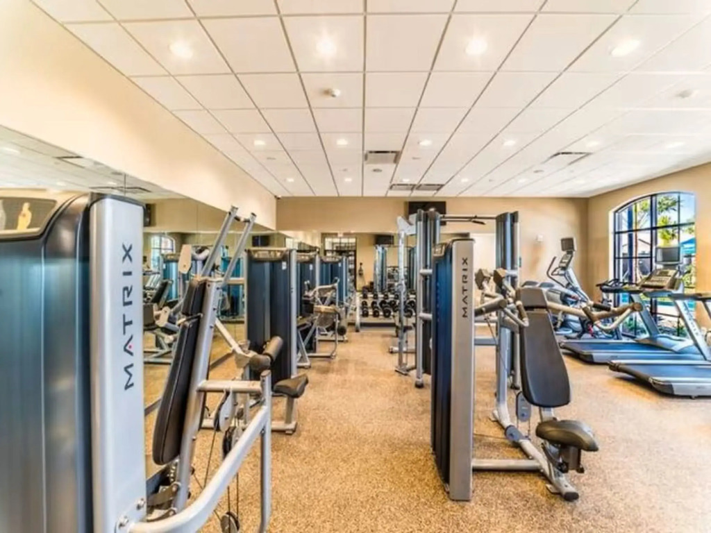 Lovely 5BR Townhouse at Windsor at Westside townhouse