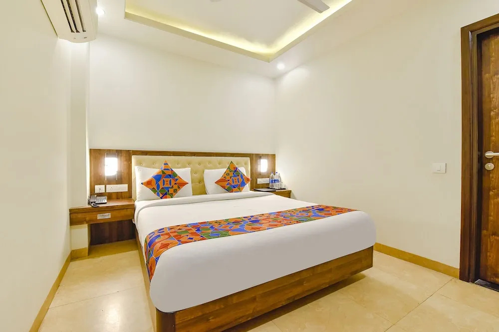 Fabhotel The Palm