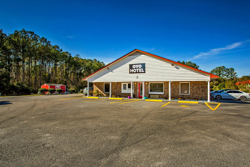 OYO Hotel Ridgeland East