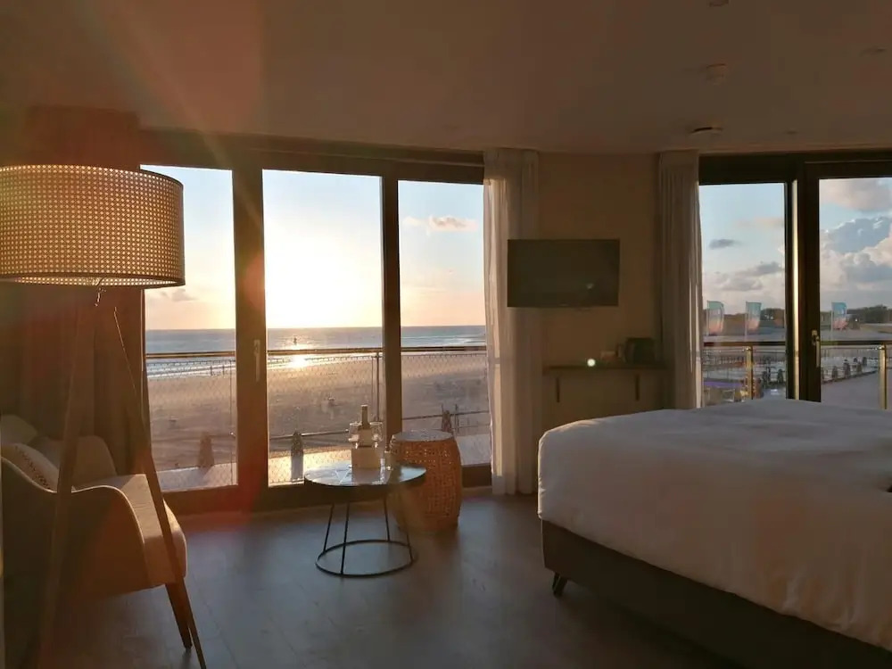 Suites Boulevard 17