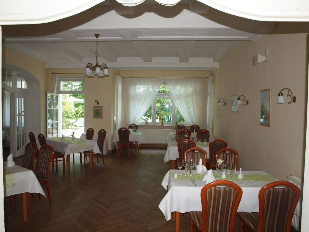 Hotel Bellevue Schmölln