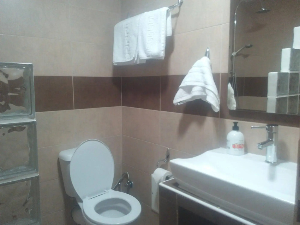 Achillion Hotel Piraeus