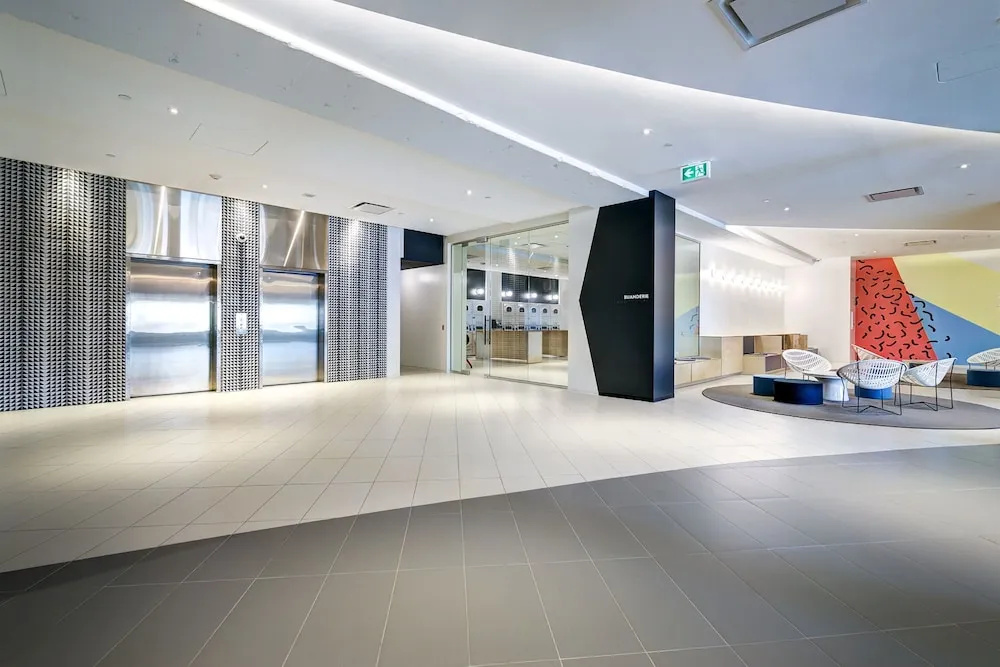 Elegant Studios and Apartments Montreal