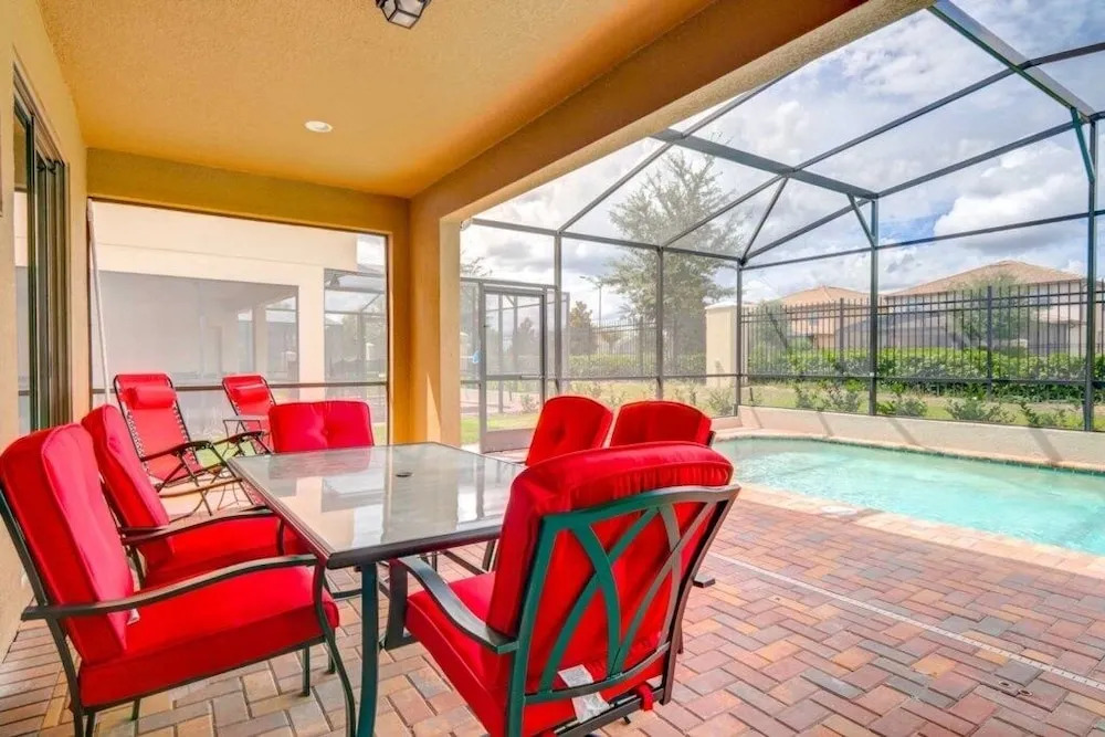 Exclusive Windsor At Westside 5 Bedroom Home