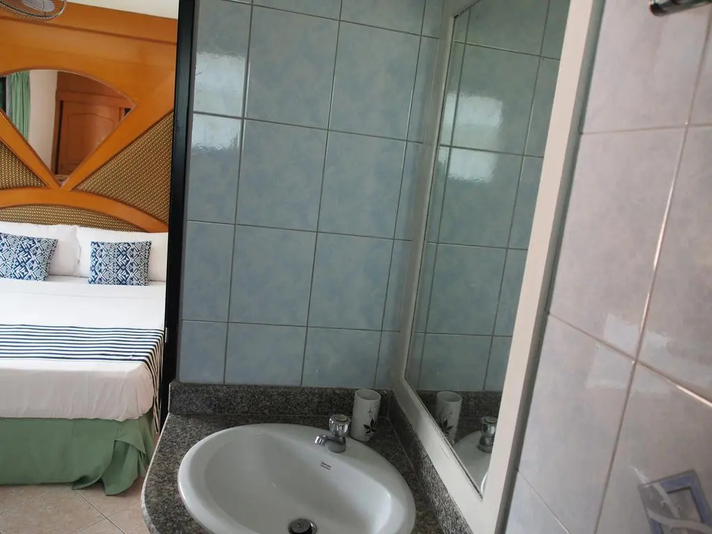 Warees Guesthouse