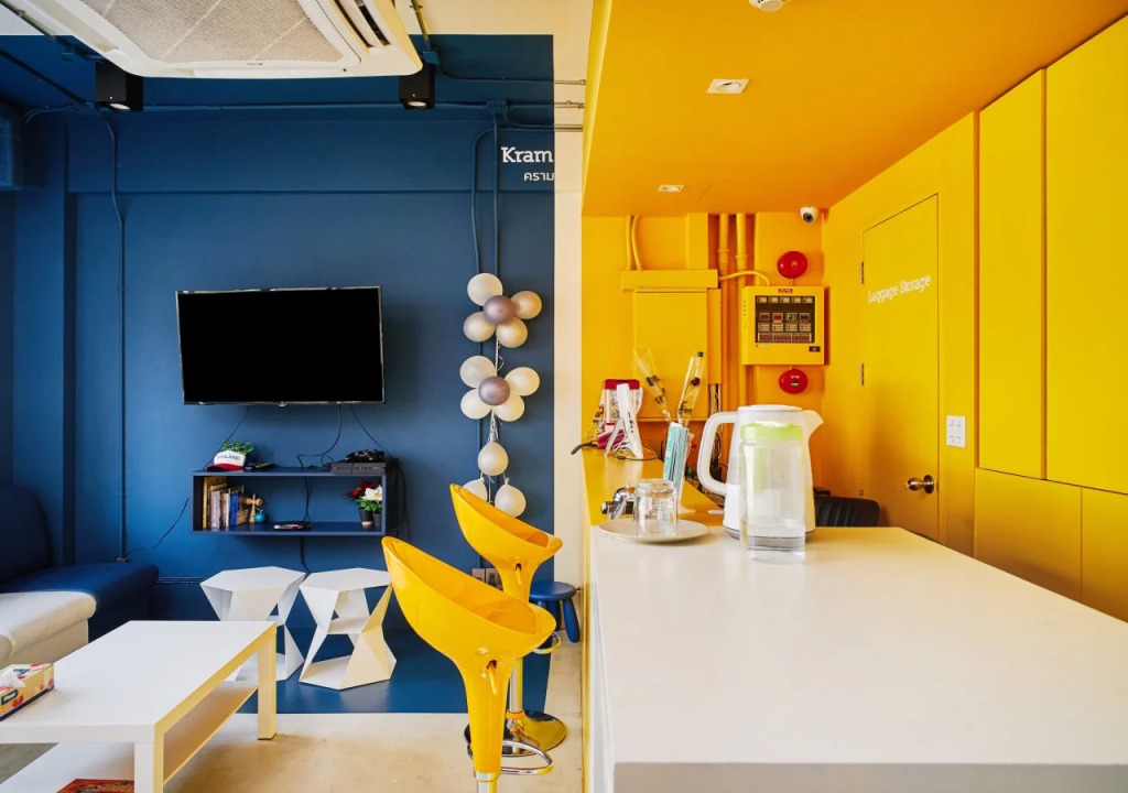 BoB Hostel บ็อบโฮสเทล