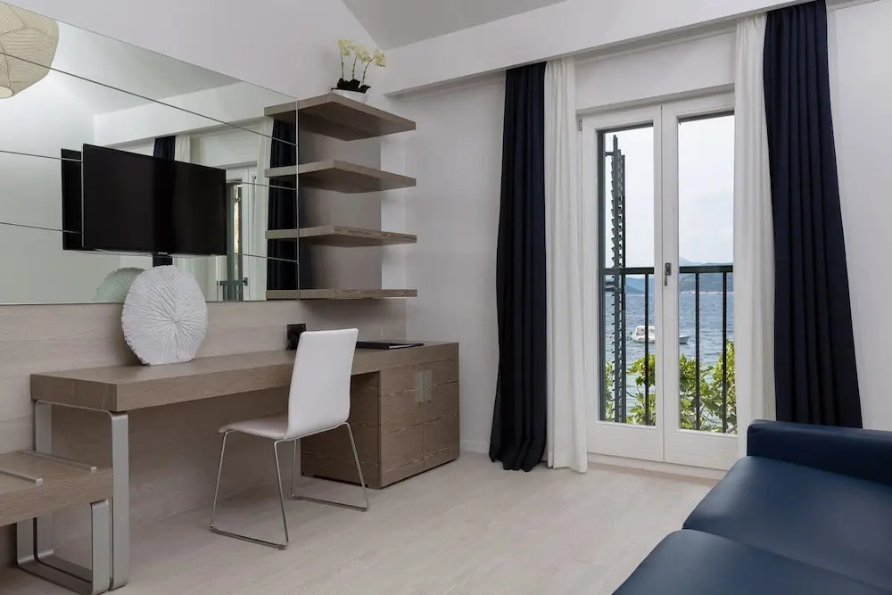 Lafodia Apartments