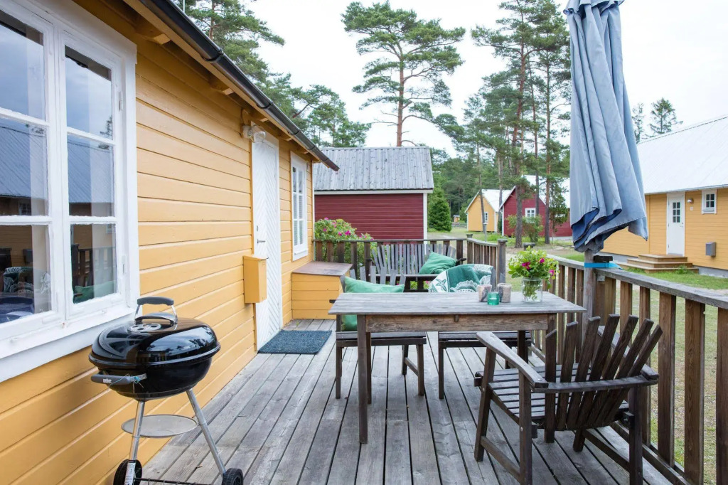 Ljugarn Semesterby