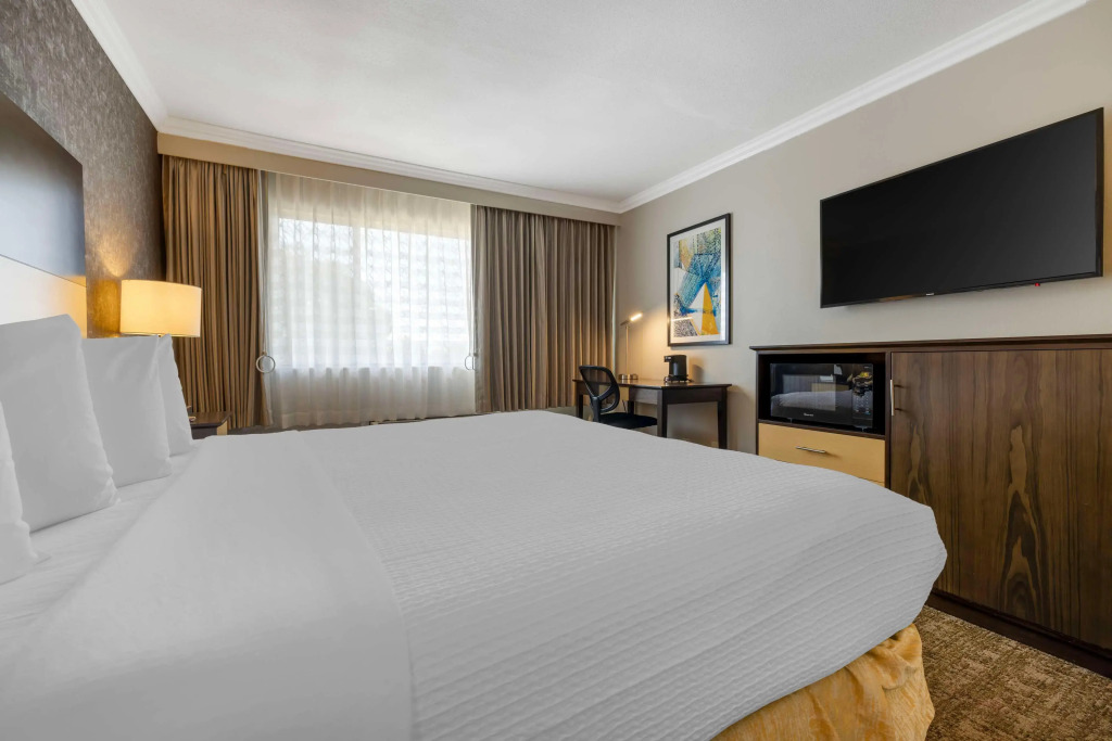 Best Western Los Angeles Worldport Hotel