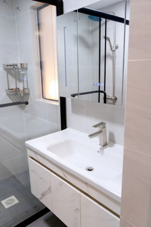 Monarch Condos – Upperhill
