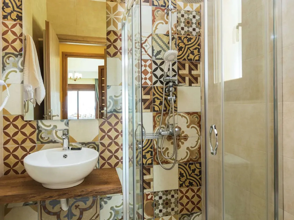Villa with Private Pool near Sea & Arkadi Monastery on NW Coast