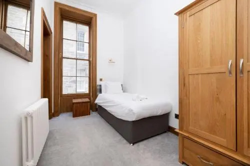 5* Georgian Apartment