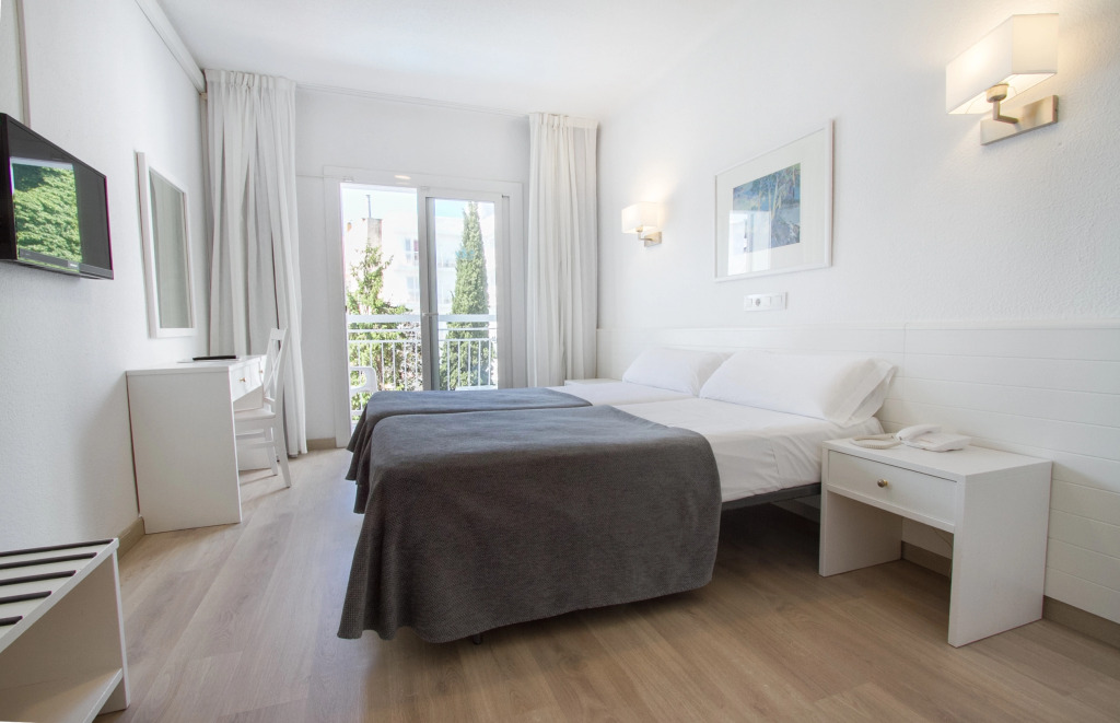 2 Garb - Lloret de Mar