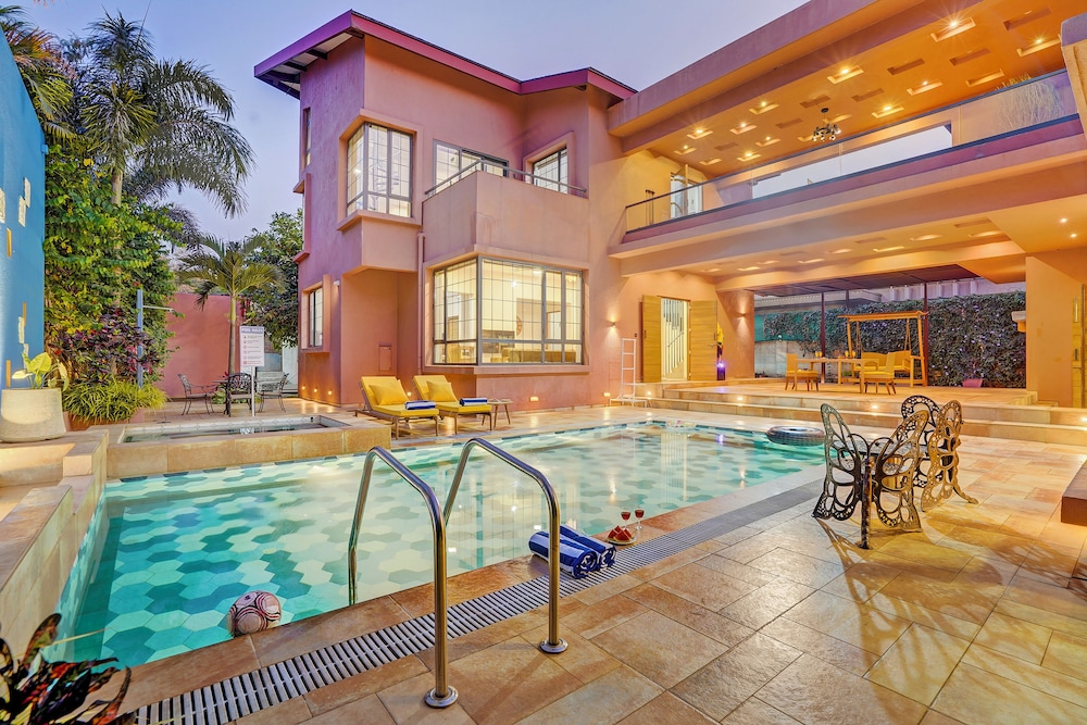 ELIVAAS Villa 39 Serene 6BHK with Pool