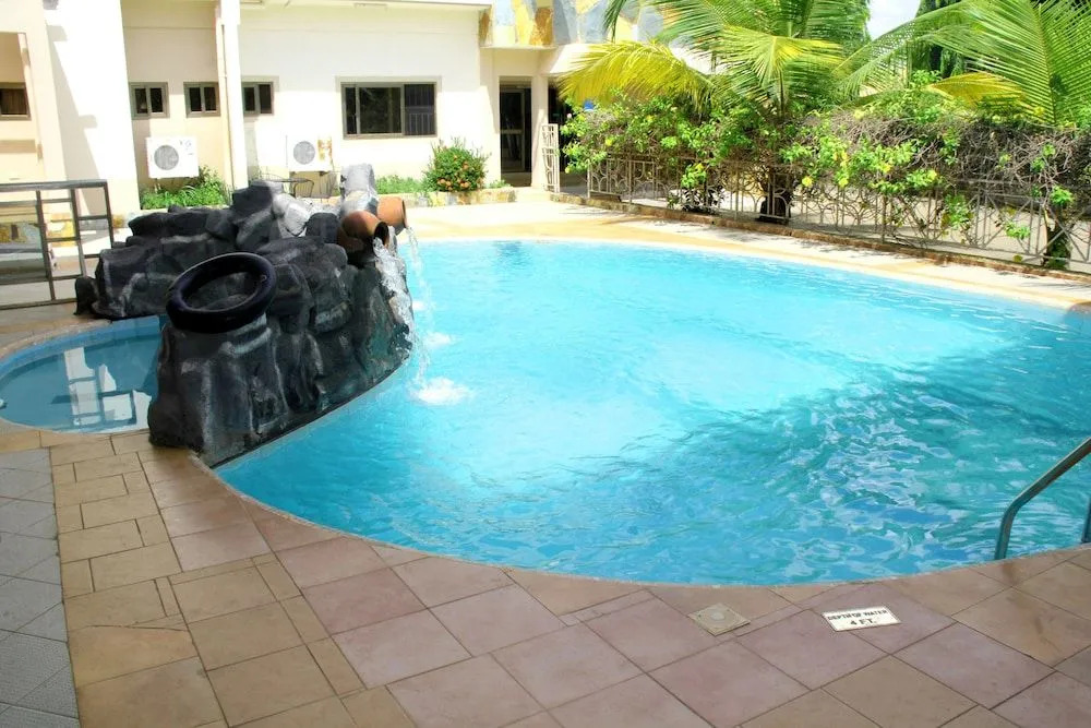 Neradom Hotel