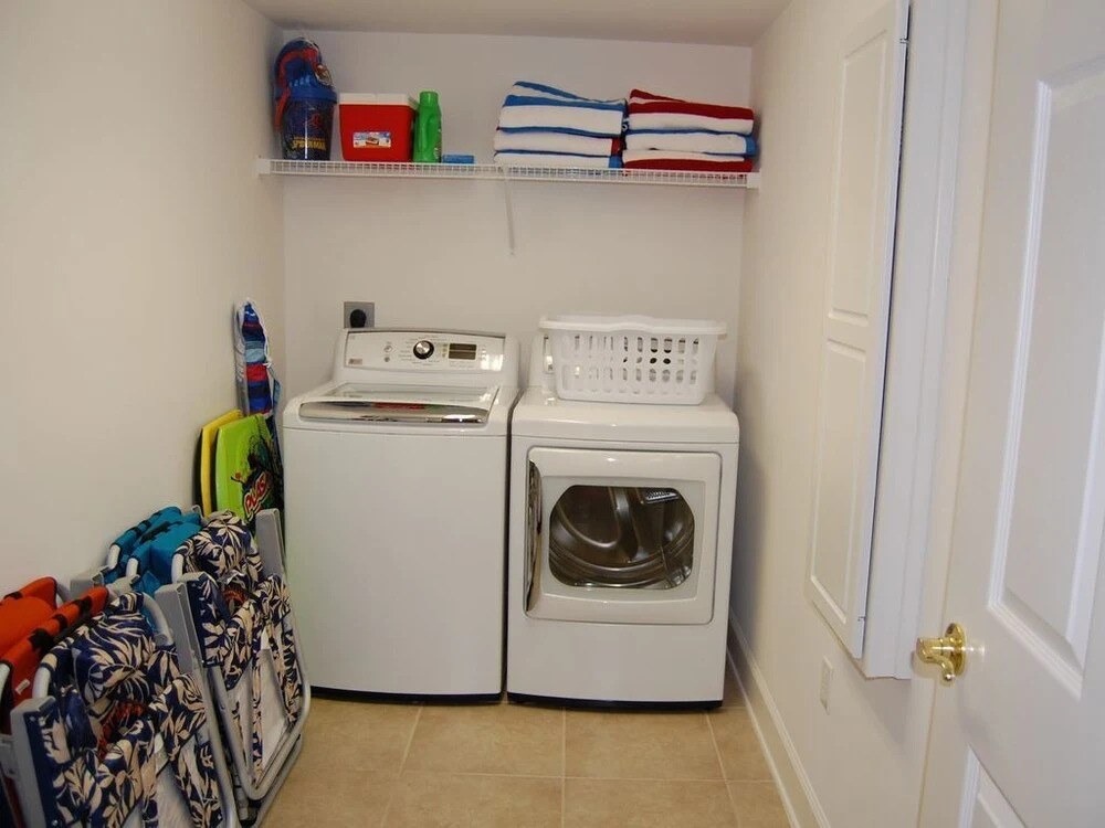 Dimucci TT 606 3 Bedrooms 3 Bathrooms Condo
