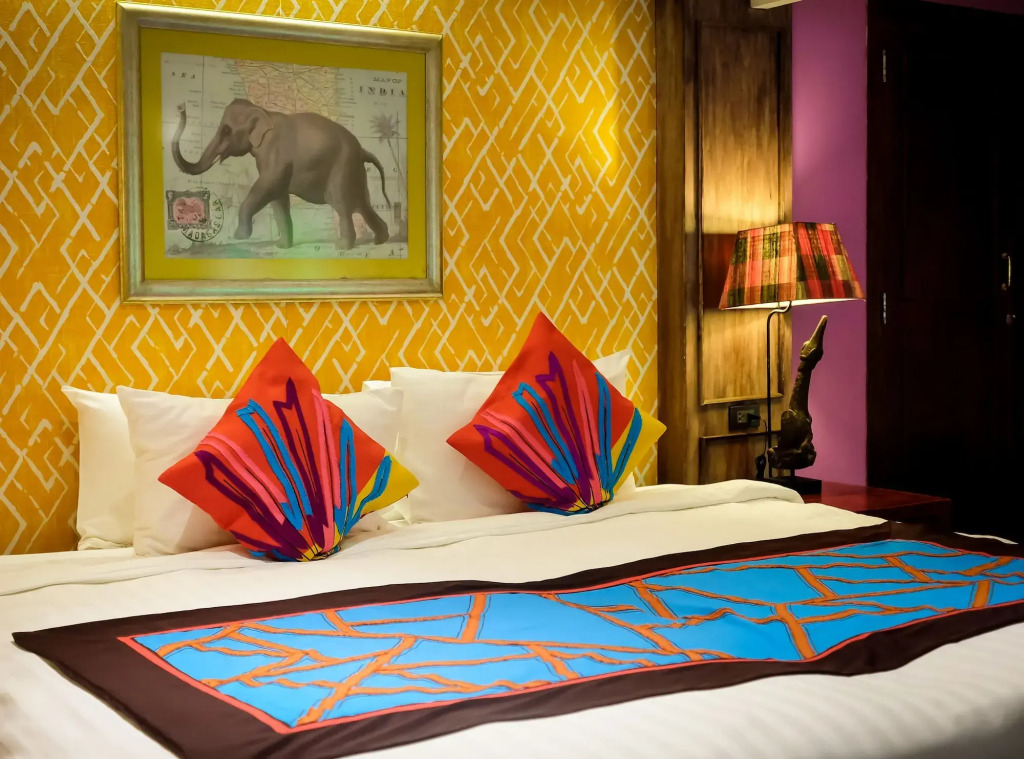 Zantiis Ndol Villas