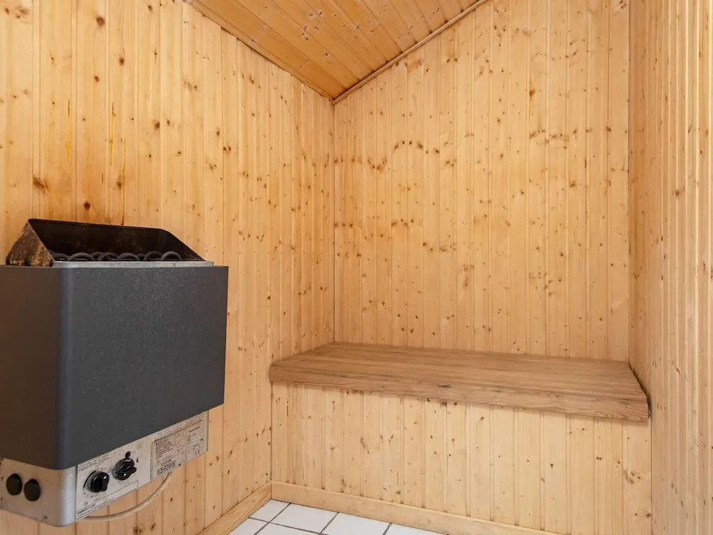 10 Person Holiday Home in Nordborg-by Traum