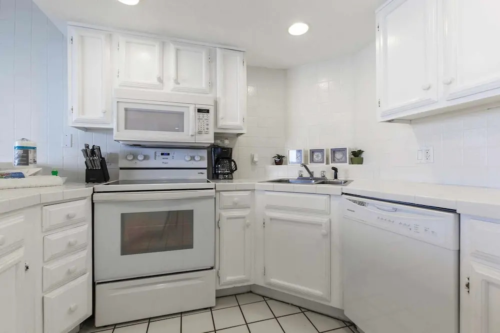 Inverness Condominium 805