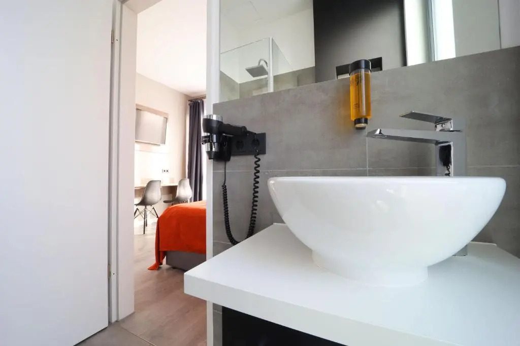 JustStay Grevenbroich Hotel & Apartments