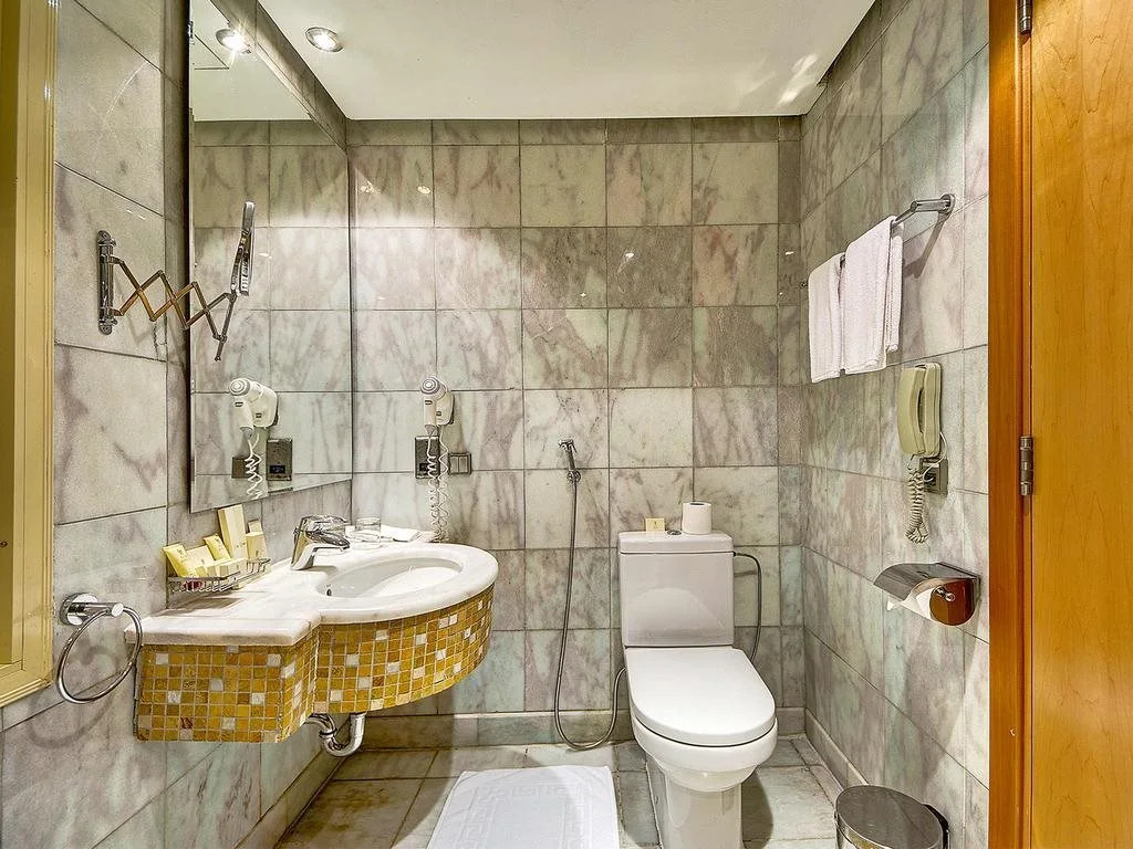 Prestige Hotel
