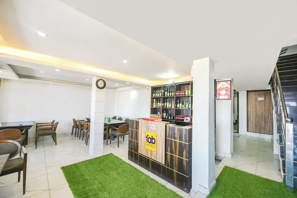 Beer Castle Hotel