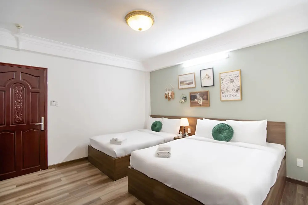 SAZI BEN THANH Hotel HCM