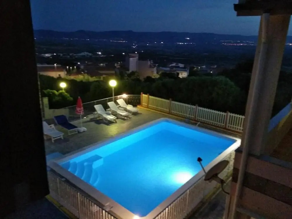 Apartment c6 With Sea View Terrace, TV, air Conditioning, Wifi, Swimming Pool