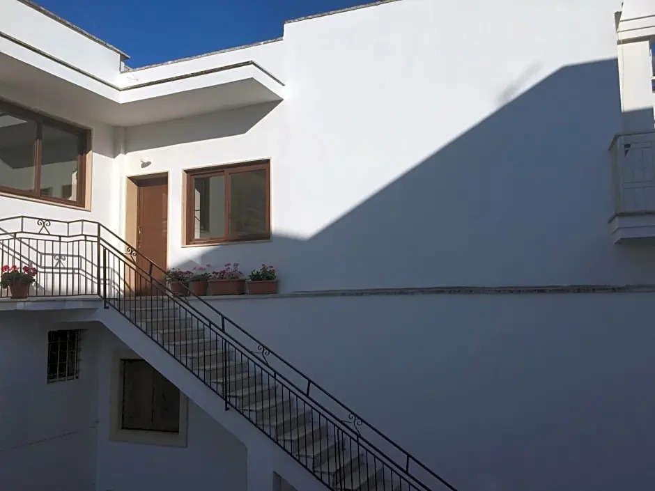 Conte Spada Home